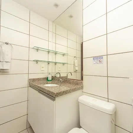 Apartamento Em Class-uma Quadra *