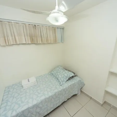 Em Class-uma Quadra Apartamento *