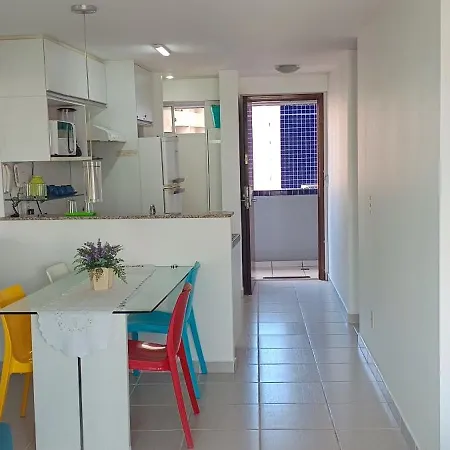 Em Class-uma Quadra Apartamento