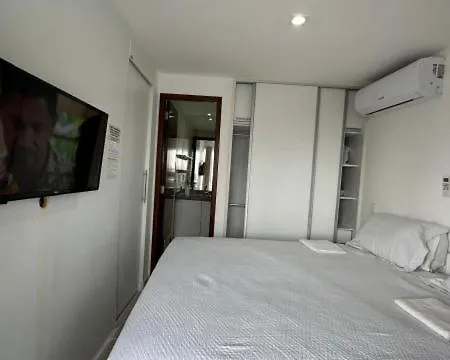Apartamento Em Class-uma Quadra